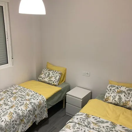 Апартаменты Eliza 3 Bedroom Modern Торевьиа