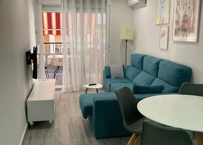 Апартаменты Eliza 3 Bedroom Modern *